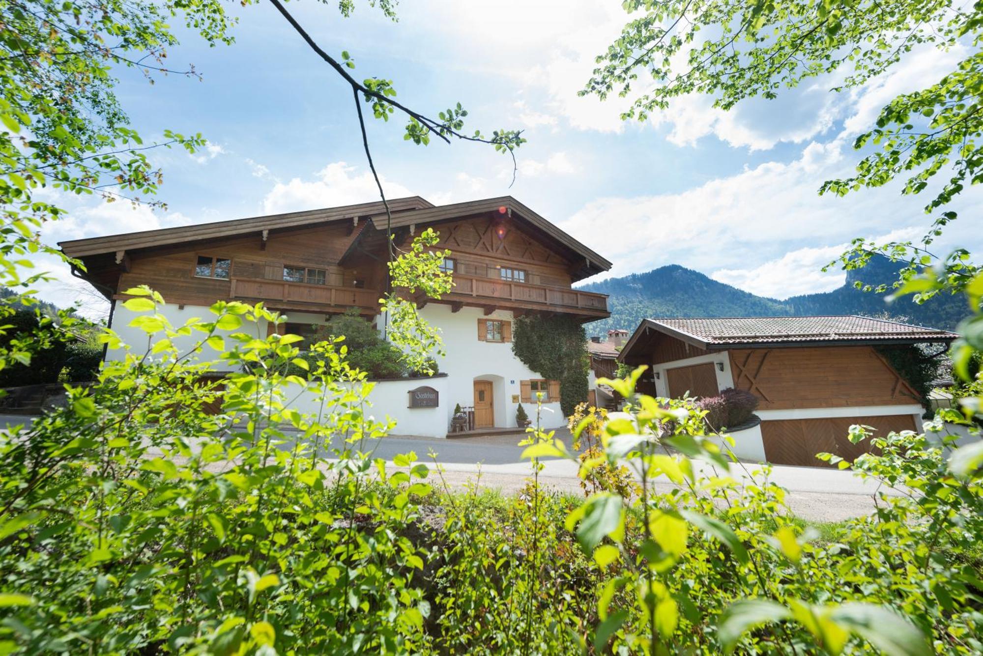 Haus Lesch - Stilvolle Appartements Mit Tollem Bergblick In Kreuth Am Tegernsee Exteriér fotografie